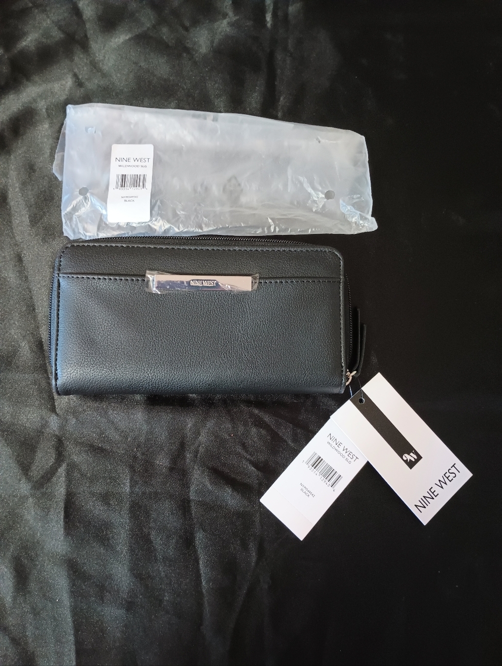 NWT Nine West Women's Wallet. Black